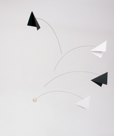 두 개의 빨대와 세 개의 종이 황새로 시작한 창조적인 모빌