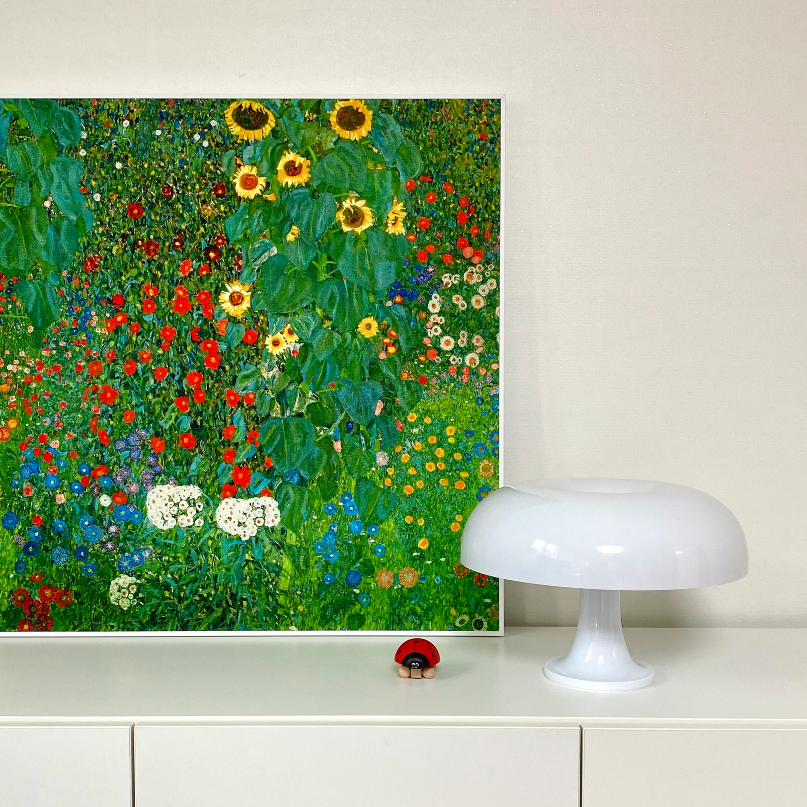 황금의 숨결이 만든 빛의 순간