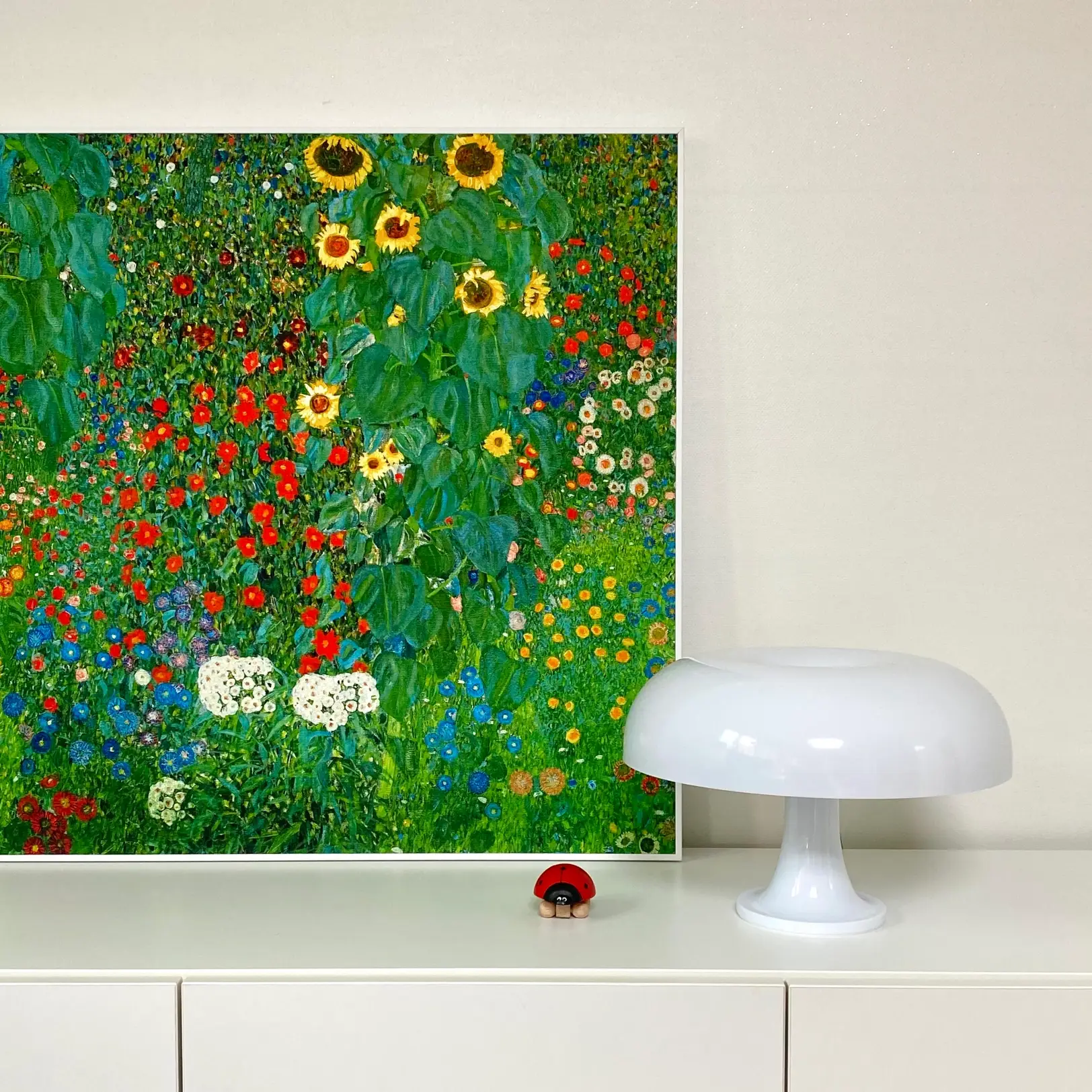 황금의 숨결이 만든 빛의 순간